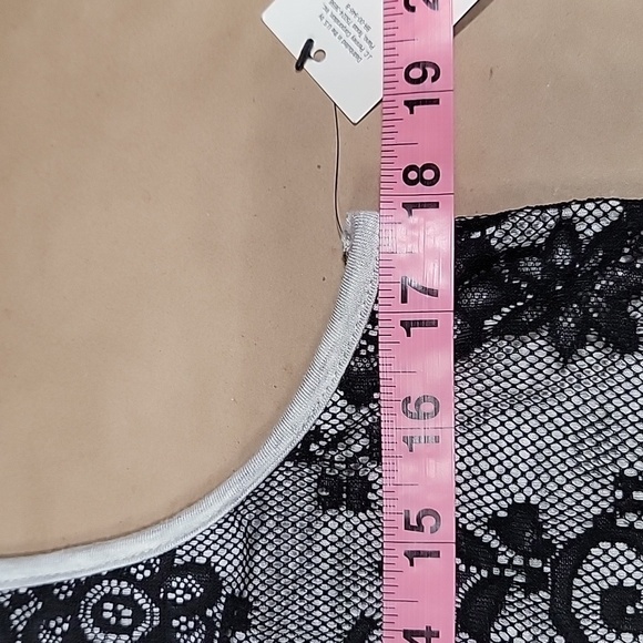 a.n.a. Size M Black Lace with Fringe Over Gray Sleeveless Tank Top, NEW with Tag - Picture 8 of 13